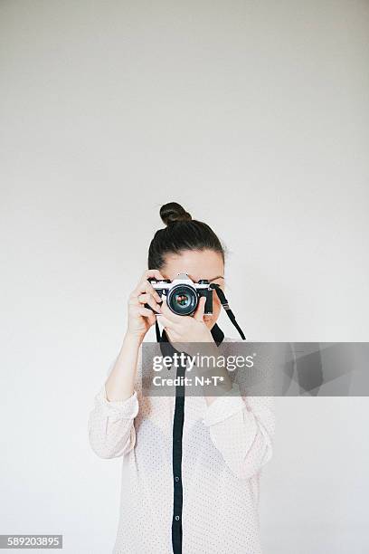 girl shooting - n n girl models stock pictures, royalty-free photos & images