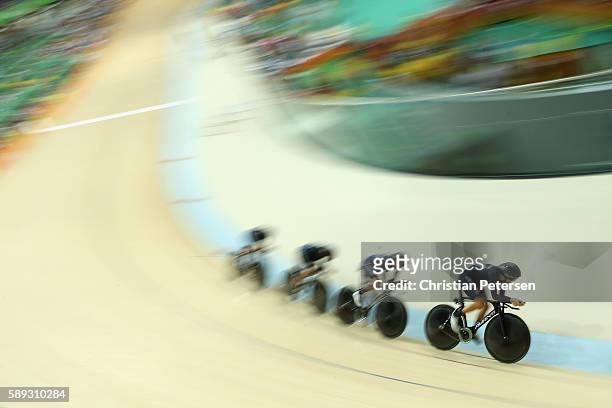 Lauren Ellis, Racquel Sheath, Rushlee Buchanan and Jaime Nielsen of New Zealand compete in the Women's Team Pursuit Final for the Bronze medal on Day...