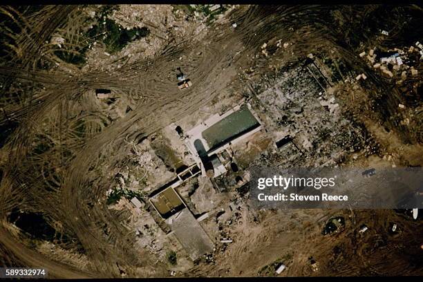 Waco Siege 127 1993 Waco Siege Photos & High Res Pictures - Getty Images