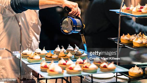 night market, melbourne - chef patissier stock pictures, royalty-free photos & images