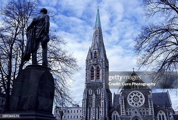christchurch cathedral - christchurch cathedral stock pictures, royalty-free photos & images