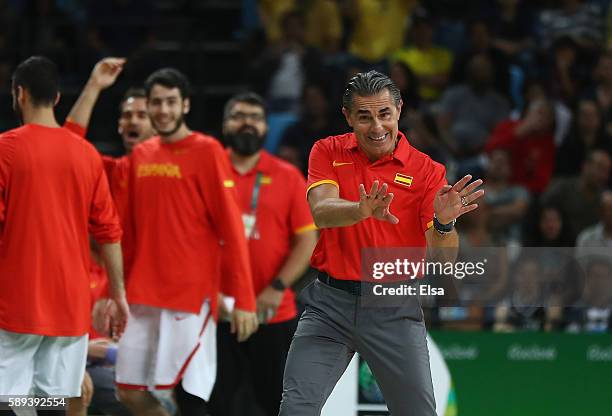Head coach Sergio Scariolo of Spain reacts during the Men's Preliminary Round Group B between Spain and Lithuania on Day 8 of the Rio 2016 Olympic...