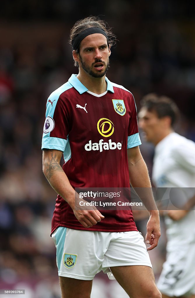 Burnley v Swansea City - Premier League