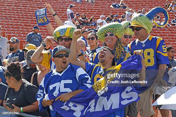Kid Rams Fans Los Angeles Rams Fans Photos and Premium High Res Pictures - Getty Images