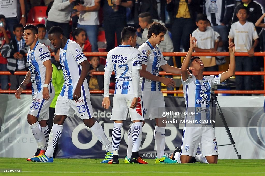 FBL-MEX-PACHUCA-PUMAS
