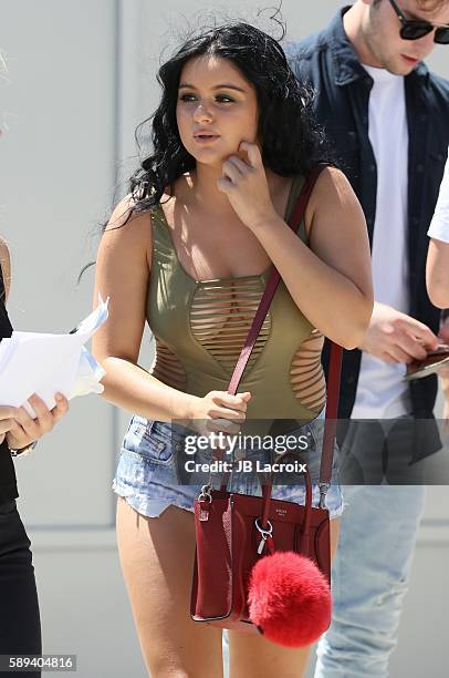 Ariel Winter attends the 4th Annual Just Jared Summer Bash on August 13, 2016 in Los Angeles, California.