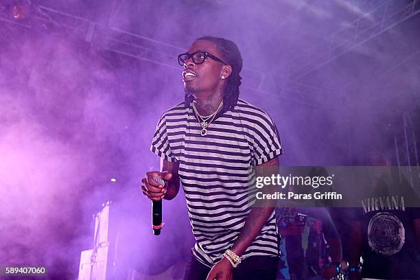 Quan The Rapper 490 Rappers Quan Stock Photos, High-Res Pictures, and Images - Getty Images