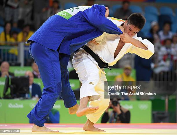 Marc Odenthal of Germany competes against Mashu Baker of Japan on Day 5 of the Rio 2016 Olympic Games at Carioca Arena 2 on August 10, 2016 in Rio de...