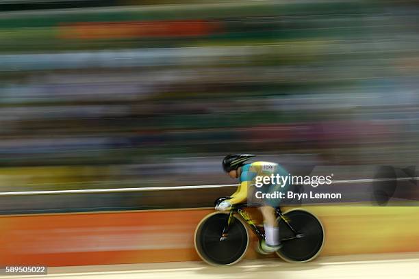Anna Meares of Australia rides in the Women's Sprint Qualifications on Day 9 of the Rio 2016 Olympic Games at the Rio Olympic Velodrome on August 14,...