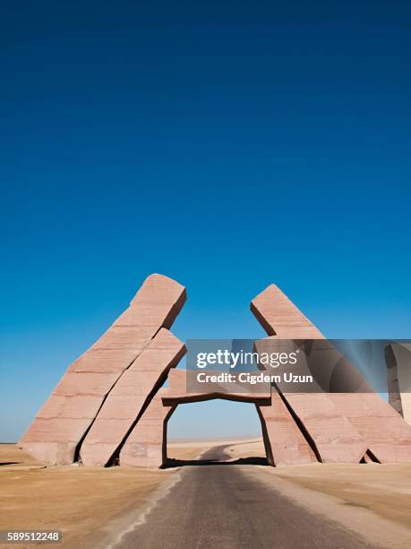 gate of ras mohammed national park - sinai stock-fotos und bilder