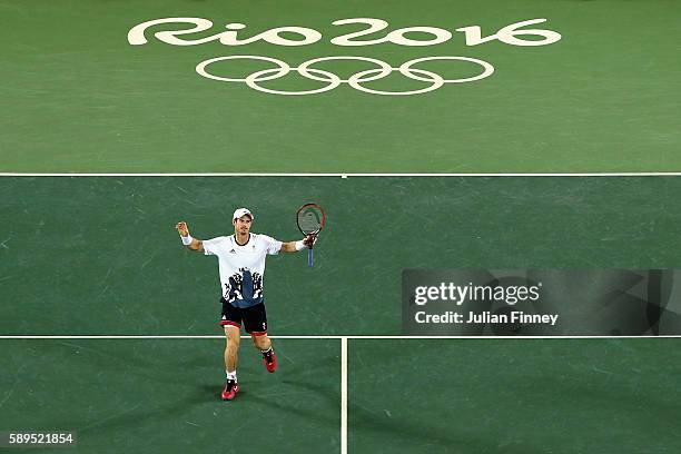 Andy Murray of Great Britain reacts after defeating Juan Martin Del Potro of Argentina to win the gold medal in Men's Singles on Day 9 of the Rio...