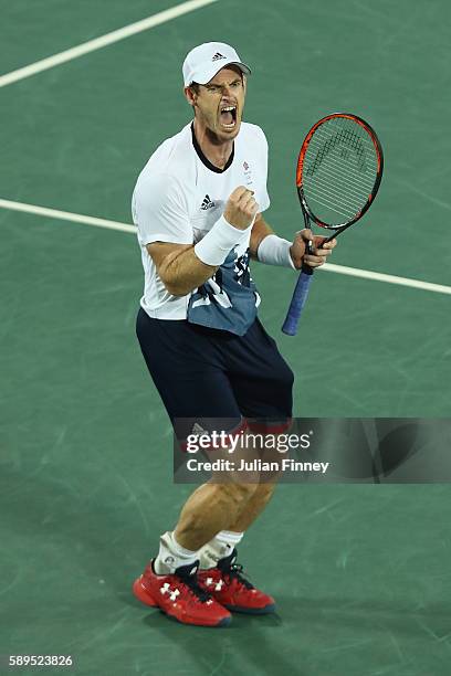 Andy Murray of Great Britain reacts during the men's singles gold medal match against Juan Martin Del Potro of Argentina on Day 9 of the Rio 2016...