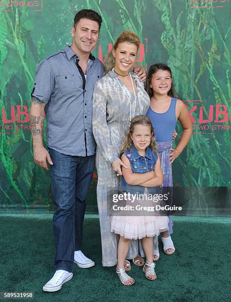 Actress Jodie Sweetin, daughter's Zoie Laurel May Herpin and Beatrix Carlin Sweetin-Coyle arrive at the premiere of Focus Features' "Kubo And The Two...