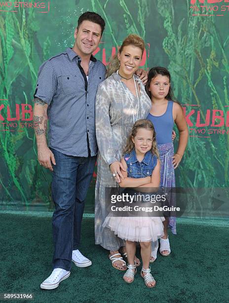 Actress Jodie Sweetin, daughter's Zoie Laurel May Herpin and Beatrix Carlin Sweetin-Coyle arrive at the premiere of Focus Features' "Kubo And The Two...