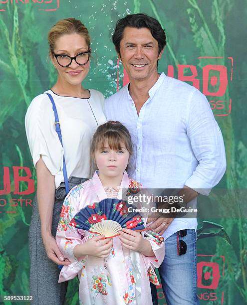 Actor Lou Diamond Phillips, wife Yvonne Boismier Phillips and daughter Indigo Sanara Phillips arrive at the premiere of Focus Features' "Kubo And The...