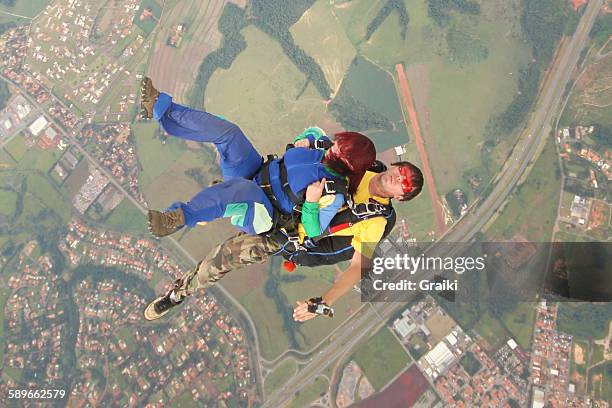 Looping Plane 167 Looping Plane Stock Photos, High-Res Pictures, and Images - Getty ...