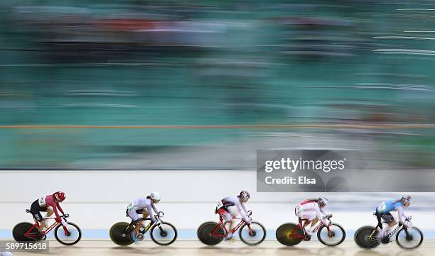 Allison Beveridge of Canada, Daria Pikulik of Poland, Sakura Tsukagoshi of Japan, Xiao Juan Diao of Hong Kong and Amalie Dideriksen of Denmark...