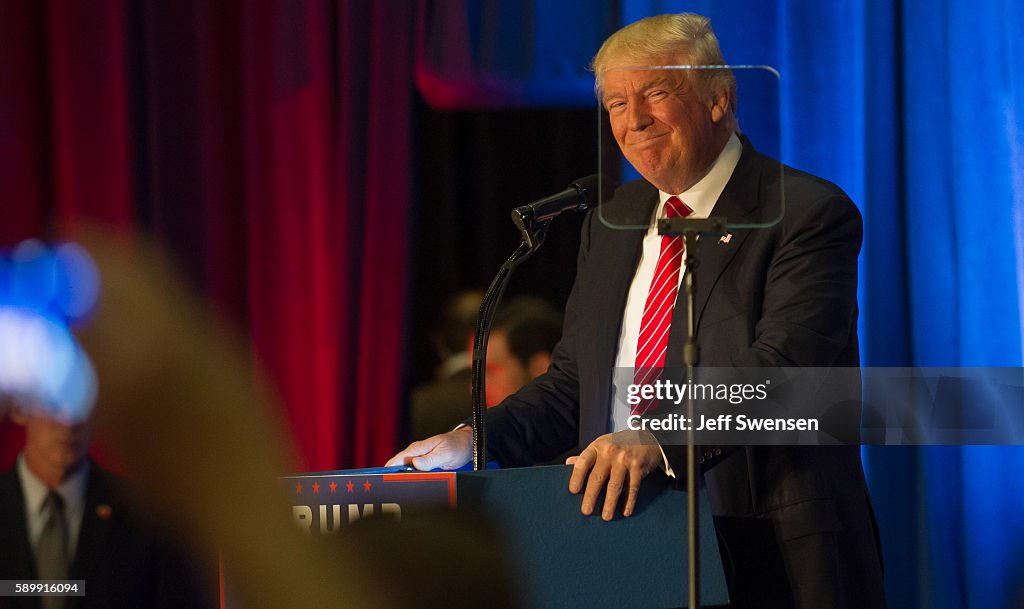 Republican Presidential Nominee Donald Trump Campaigns In Youngstown, Ohio