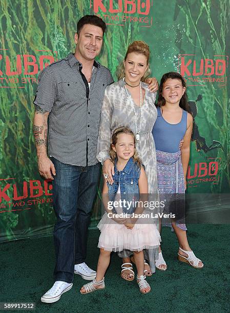 Actress Jodie Sweetin, Justin Hodak and daughters Beatrix Carlin Sweetin Coyle and Zoie Laurel May Herpin attend the premiere of "Kubo and the Two...