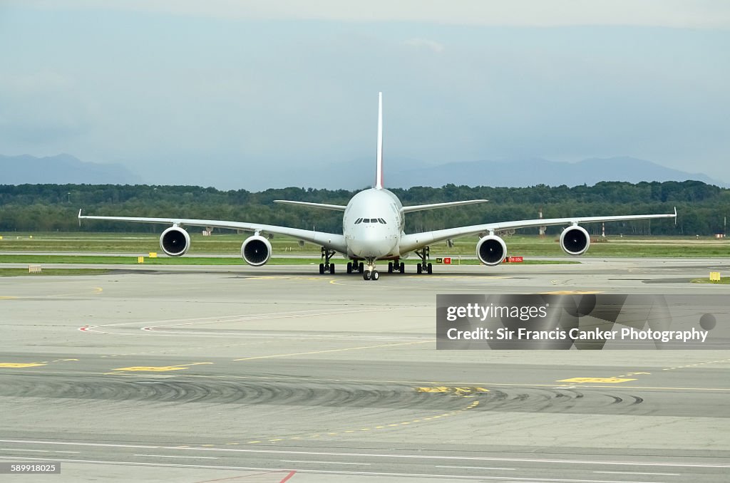 Front, full length view of an Airbus A380