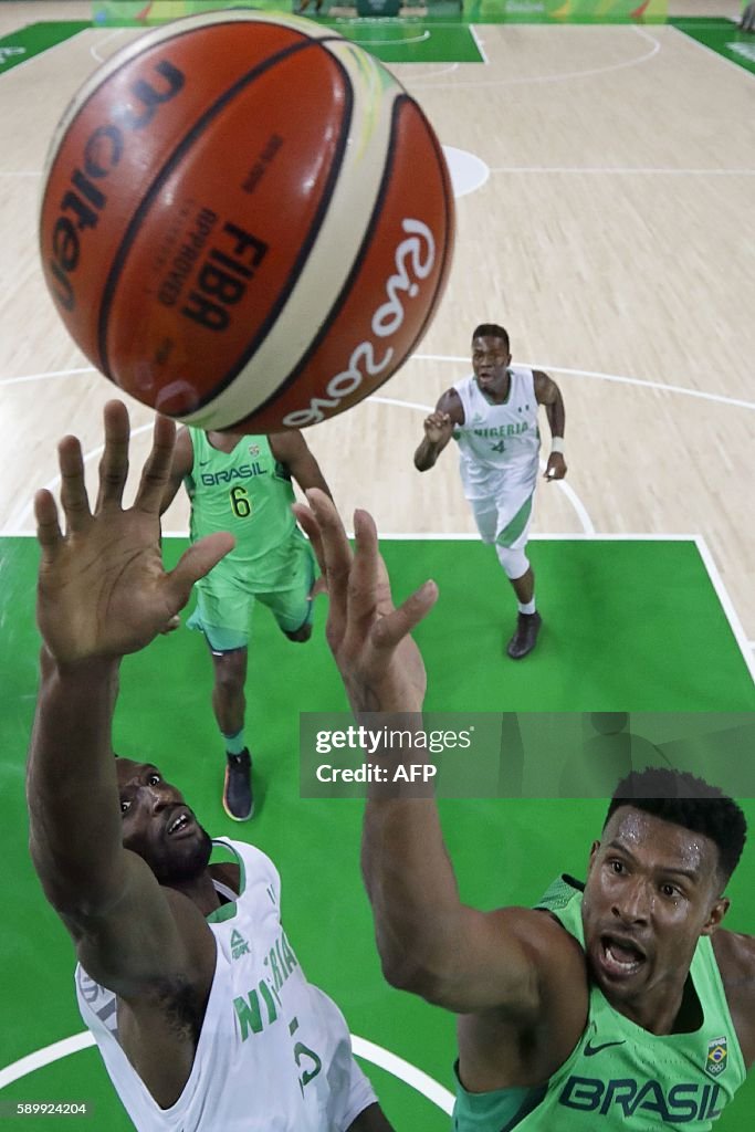 BASKETBALL-OLY-2016-RIO-NGR-BRA