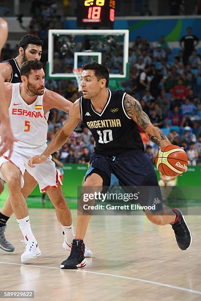 Carlos Delfino of Argentina handles the ball against Spain on Day 10 of the Rio 2016 Olympic Games at Carioca Arena 1 on August 15, 2016 in Rio de...