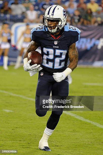 Dexter McCluster of the Tennessee Titans plays against the San Diego Chargers at Nissan Stadium on August 13, 2016 in Nashville, Tennessee.