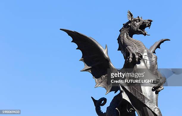 dragon guarding the city of london - city of london dragon stock pictures, royalty-free photos & images