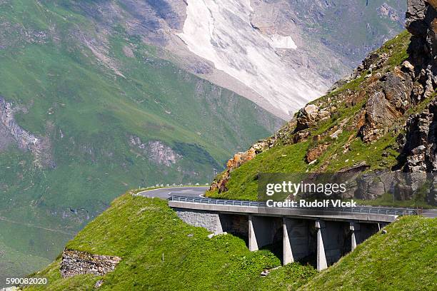 grossglockner high alpine road (großglockner-hochalpenstraße), austria - grossglockner fotografías e imágenes de stock