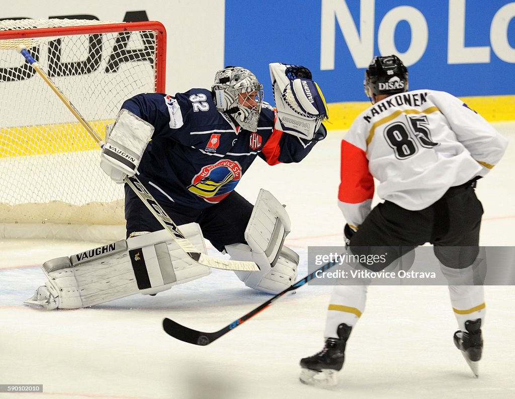 Vitkovice Ostrava v Karpat Oulu - Champions Hockey League