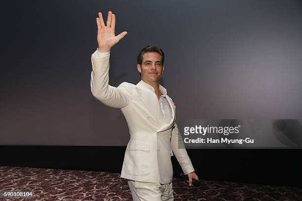 Actor Chris Pine attends the Fan Screening of the Paramount Pictures title "Star Trek Beyond" on August 16, 2016 at Lotte World Tower Mall in Seoul,...