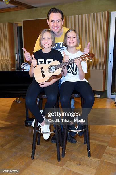 Sascha Vollmer, Laila Meinecke and Rosa Meinecke during the 'Hanni & Nanni' Press Set Day on August 16, 2016 in Berlin, Germany.