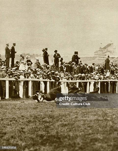 Suffragette Emily Davidson throws herself under the horse of King George V at the Epsom Derby, 8 June 1913