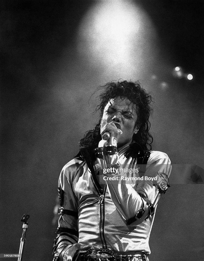 Michael Jackson Rapping Michael Jackson Black Or White Live