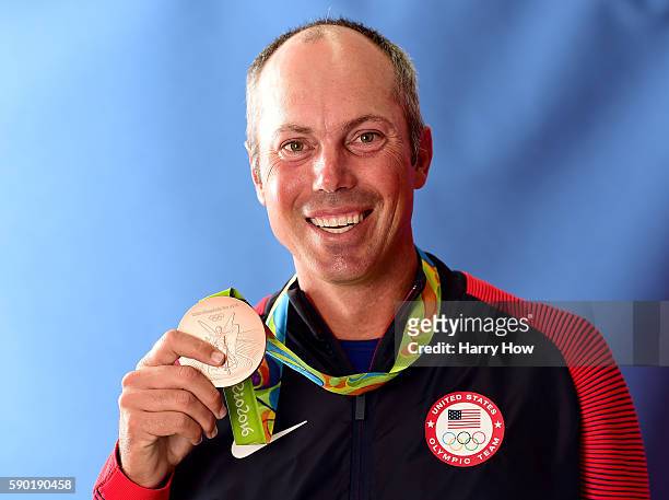 Golfer, Matt Kuchar of the United States poses for a photo with his bronze medal on the Today show set on Copacabana Beach on August 15, 2016 in Rio...