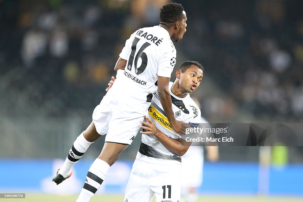 YB Bern v Borussia Moenchengladbach - UEFA Champions League Qualifying Play-Offs Round: First Leg