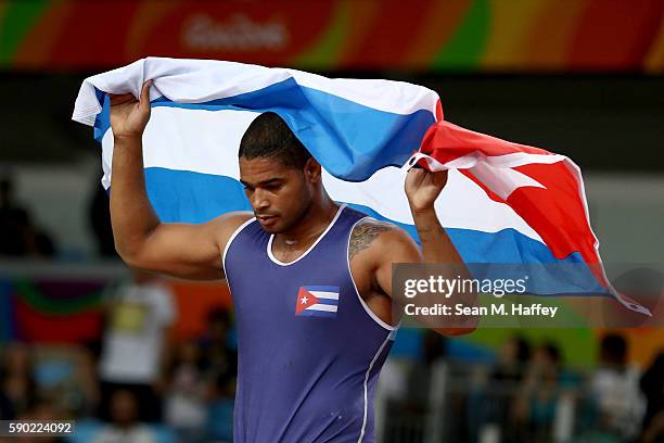 Yasmany Daniel Lugo Cabrera Stockfoto's en beelden Getty Images