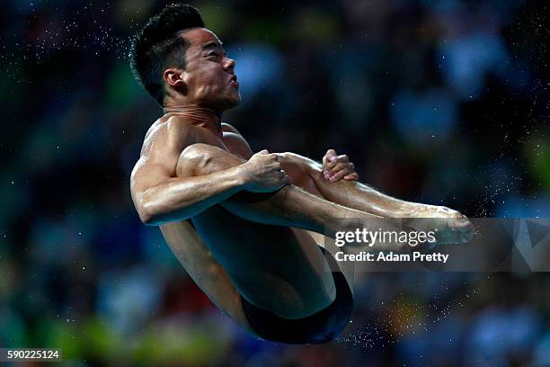 Sebastian Morales Mendoza of Colombia competes in the Men's Diving 3m Springboard semi final at the Maria Lenk Aquatics Centre on August 16, 2016 in...