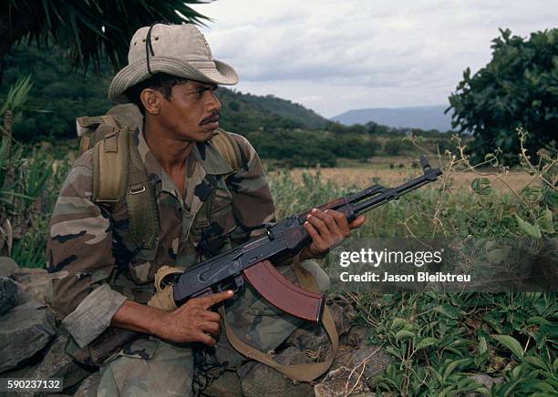 Los Contras 80 Honduran Contras Stock Photos, High-Res Pictures, and Images - Getty ...