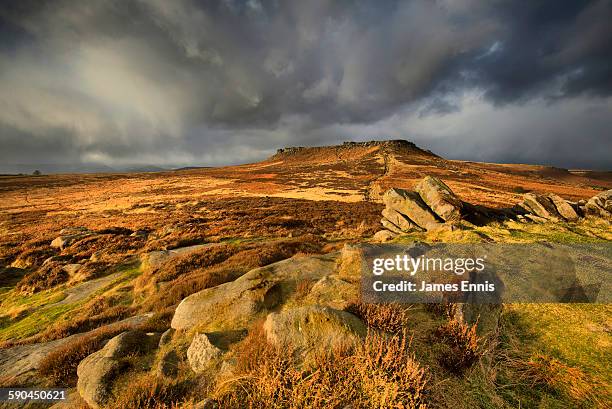 higger tor, peak district national park - iron age fort stock pictures, royalty-free photos & images