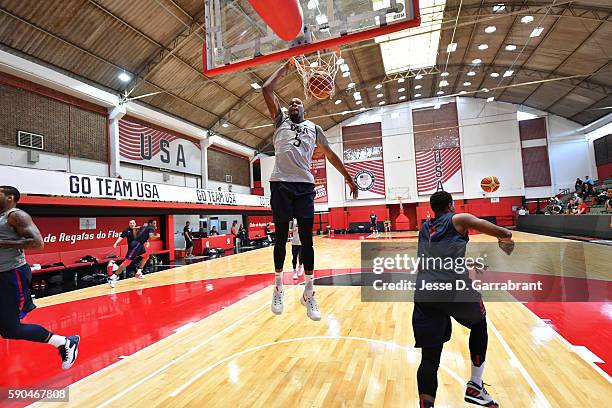 Kevin Durant of the USA Basketball Men's National Team dunks the ball at a practice during the Rio 2016 Olympic Games on August 16, 2016 at the...