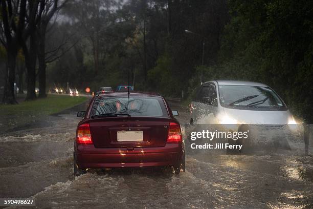 extreme weather - new zealand otago road stock pictures, royalty-free photos & images