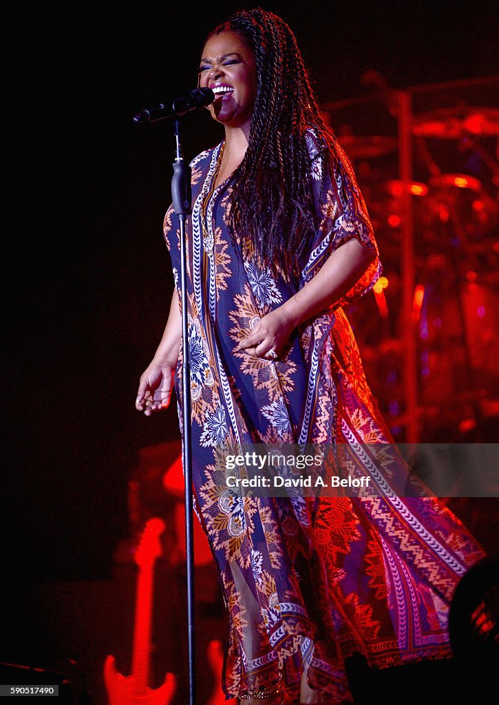 Jill Scott Live In Concert At Portsmouth Pavilion On August 16 2016 jill-scott-live-in-concert-at-portsmouth-pavilion-on-august-16-2016