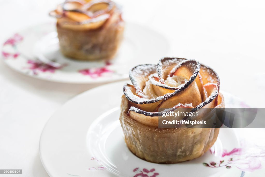 Puff pastry with apple shaped roses