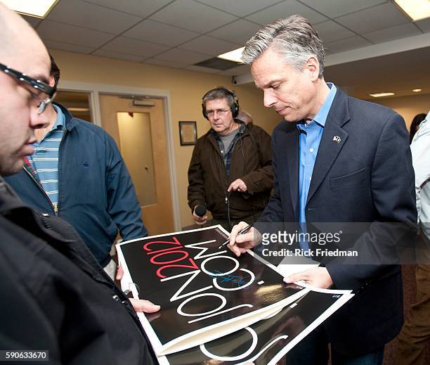 Republican presidential candidate, Jon Huntsman with his wife Mary Kaye Huntsman signing autographs after speaking at a town hall meeting at Pelham,...