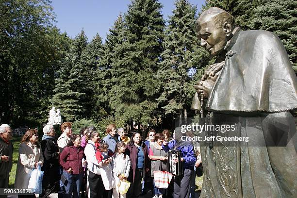 Indiana, Munster, Our Lady Of Mount Carmel Monastery, Carmelite Religious Shrines, Hispanic Tour Group, Pope John Paul.