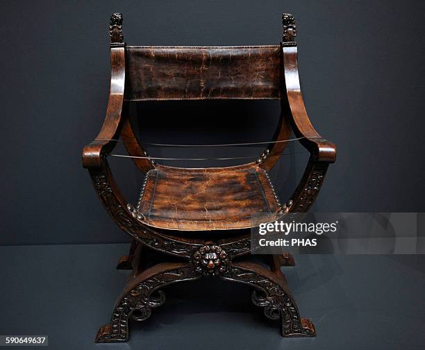 Folding X-chair, c. 1620-1650. Northern Netherlands. Rijksmuseum, Amsterdam, Holland.