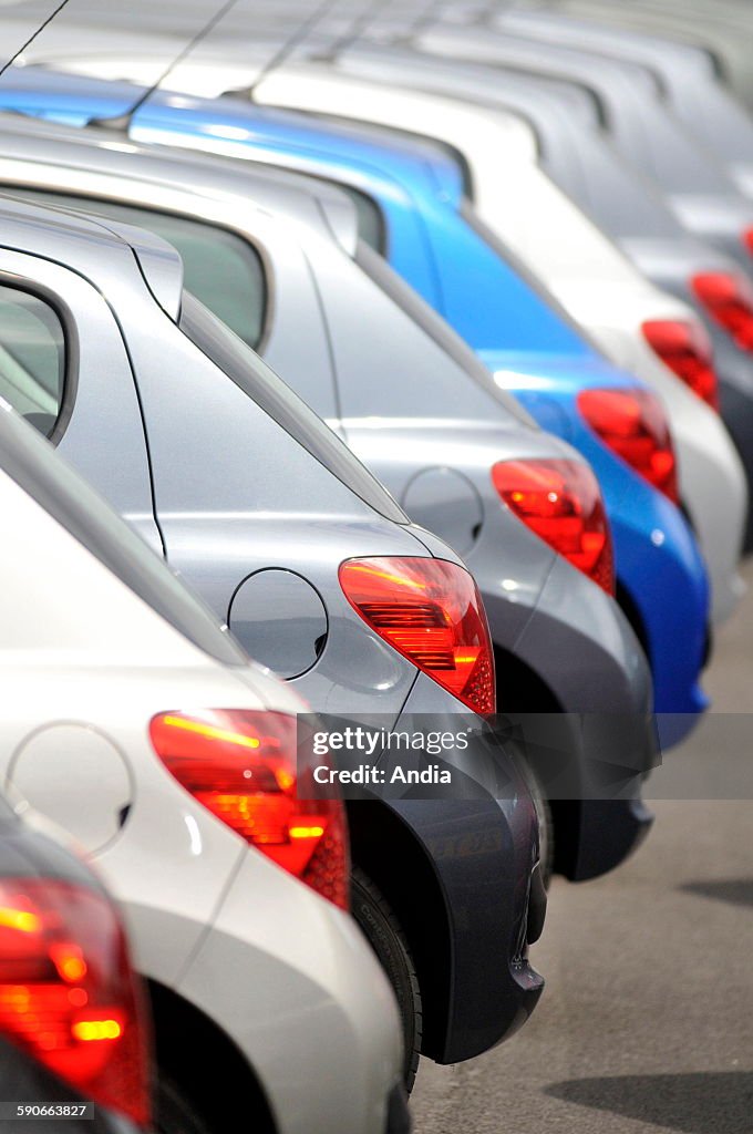 Peugeot car dealer