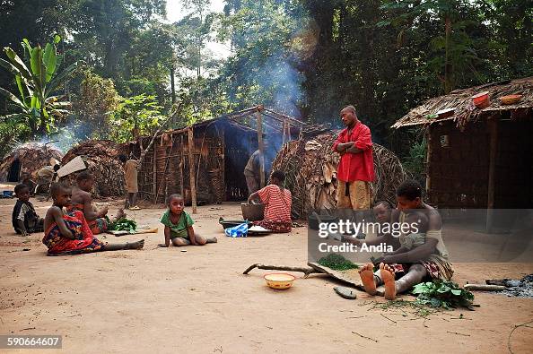Central African Republic: the Aka pygmy people Central African Republic: the Aka pygmy people
