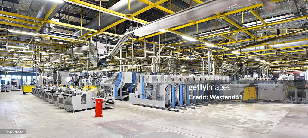 Machines for transport and packaging in a printing shop